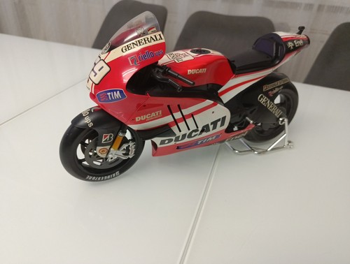 Maisto ducati 01127 - maisto,