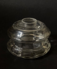 Alte Petroleumlampe / Bassin /