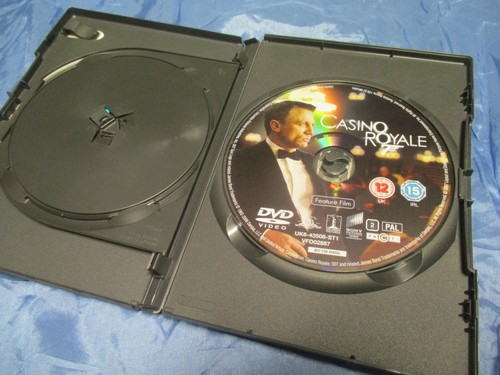 Dvd james bond casino - ,,
