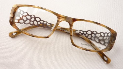 Damenfassung elegante brille - elegante,