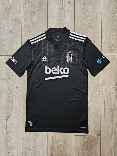 Besiktas 2021 2022 - 2021, torwart
