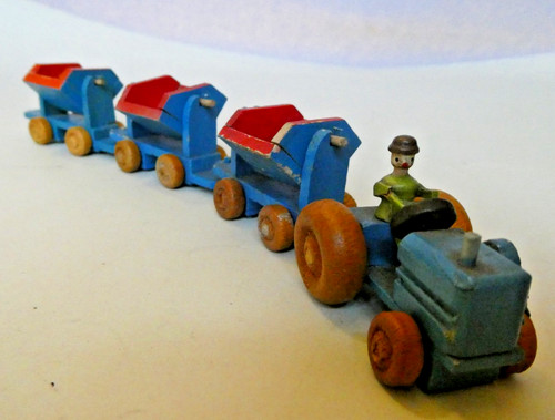 Traktor mit kipploren - zug,