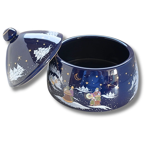 Weihnachtliche gebäckdose mit - weihnachtliche,