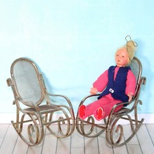 2 Stk. Miniatur Schaukelstuhl