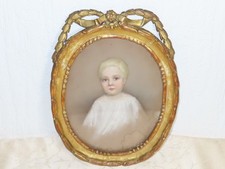 Frühes ovales Porträt " Kind" im Schleifenrahmen ! hinten bezeichnet! Adelig!