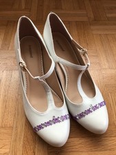 Graceland Pumps mit Riemchen