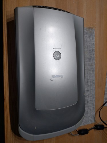 Canon canoscan 4400f - canon,