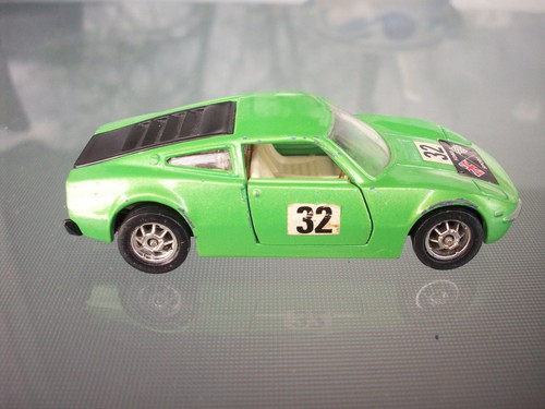 Corgy toys ford - toys,