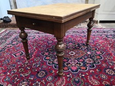 Antiker Ausziehtisch