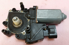 Audi A4 B5 Avant 2.8 elektrischer Fensterheber Motor vorn rechts 8D0959801