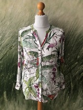 Hübsche Bluse Gr. 40 v