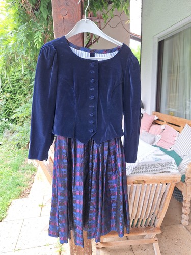 Dirndl seide samt sehr - dirndl,, seide-samt,sehr