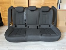 Audi A4 B9 W8 Innenausstattung Rücksitzbank Stoff