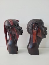 Handgefertigte Afrikanische Holzskulpturen – Paar geschnitzte Kopfskulpturen