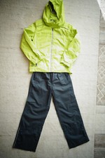 Regenjacke mit Regenhose in