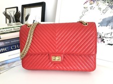 CHANEL 2.55 Reissue Tasche