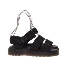 Dr. Martens, Sandalen