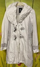 Entzückend schöner NEUER