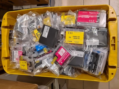 Große postkiste voll - 1,