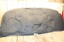 Neue originale VW / Audi A4 B5   Dämmung Motorhaube VW Nr. 8D0863825L