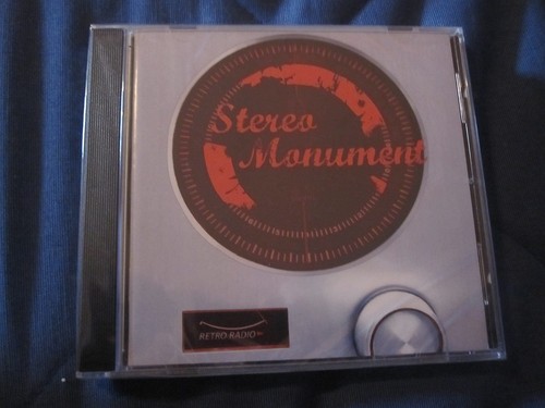Stereo monument retro radio - monument,
