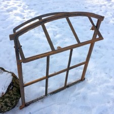 Scheunenfenster zum Öffnen - Eisen Fenster Mauerruine - Eisenfenster Stall