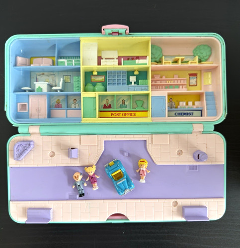 Polly pocket high - high, street