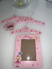 Schöne Kleiderbügel ,Bilder Kinderzimmer Motiv Prinzessin Wanddeko Holz