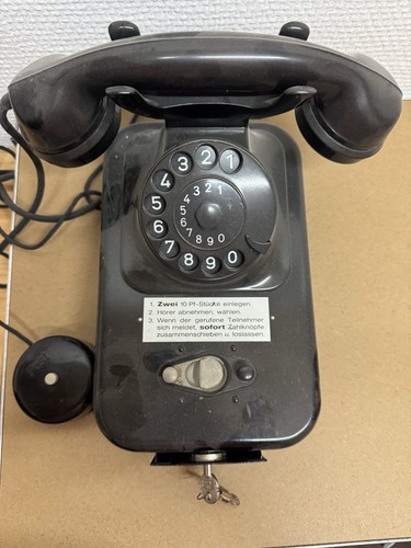 Altes telefon münztelefon - +,