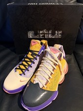 Nike Lebron 19 Low Mismatch -