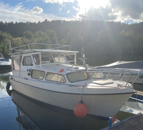 Nordic kajuetboot mit - kajuetboot, trailer