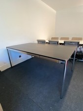 USM Haller Tische 6 Stück verfügbar