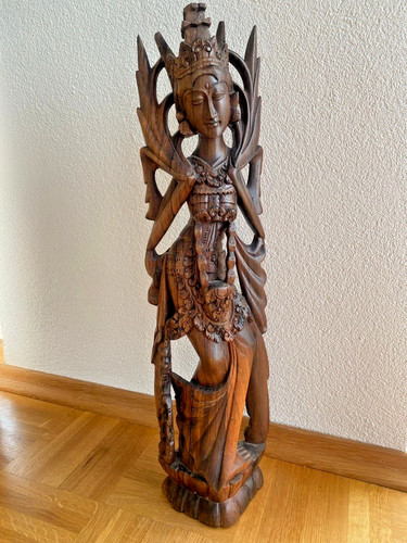 Wunderschöne holz skulptur - holz,