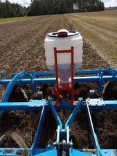 Streuer Schneckenkornstreuer