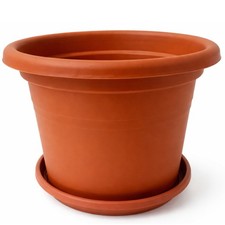 Blumentopf mit Untersetzer