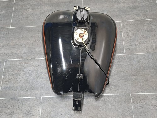 Harley davidson flhtc - harley, electra