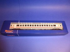 ROCO H0 64301 mit Licht: IC 1.Kl. DB AG  "Apmz" Großraumwagen