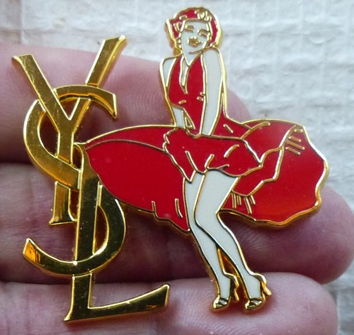 Grand pin pins - pin’s,