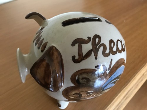 Ein schweinchen namens thea - schweinchen,