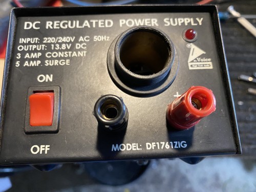 Netzteil dc regulated - netzteil, 13,8v