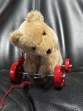 Hermann Hirschaid Teddy Bär, Rollbär, Laufbär auf Holzrädern, Mohair limitiert 