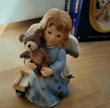 Goebel Figur Engel 2004 Jahresengel 13,5  cm. 1 Wahl. Top Zustand   