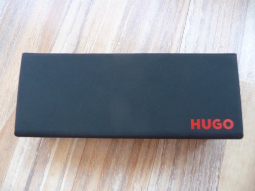 Neu groß schwarz rot hugo - !,