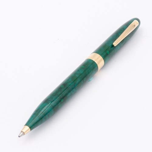 Sheaffer crest emerald green - emerald,