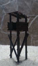 NOCH   1094   (Spur H0)   Hochsitz / Hochstand - fertig gebaut