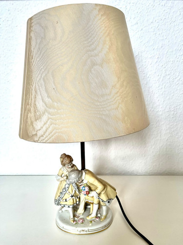 Antike porzellan tischlampe - antike, porzellan-tischlampe