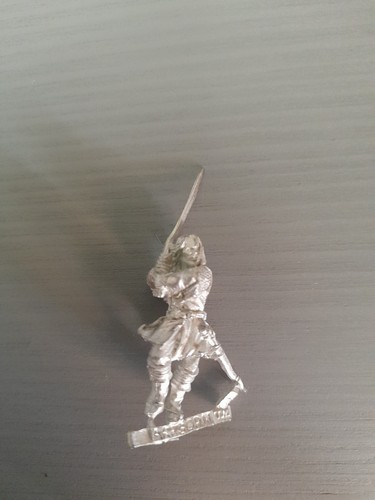 Aragorn helms klamm mesbg herr - helms,