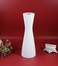 Rosenthal Form 2000 Designer: Raymond Loewy - Vase weiß H. 19,5 cm.