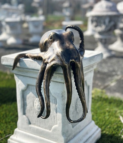 Bronzefigur oktopus für kante - oktopus,