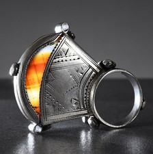 Silver ring with - , agate
